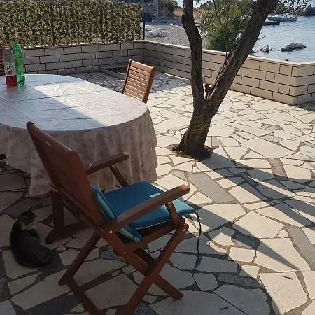 بيت للعطل >nikola< Brijesta